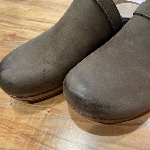 Dansko berry mule in mushroom - Picture 8 of 9